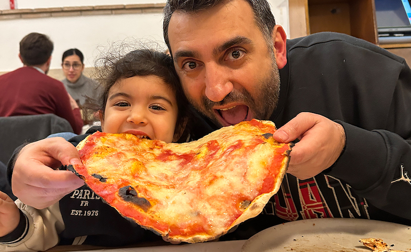 Çocukla Roma gezisi pizza