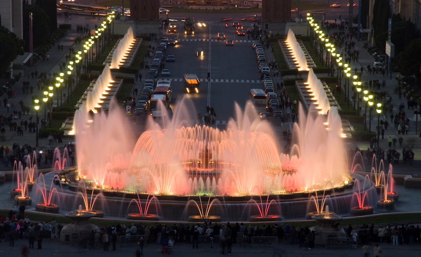 Barselona Çocuklar Sihirli Çeşme