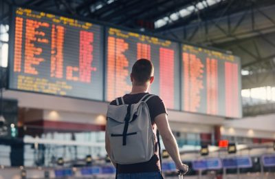 tek başına seyahat ederken sosyalleşme taktitkleri