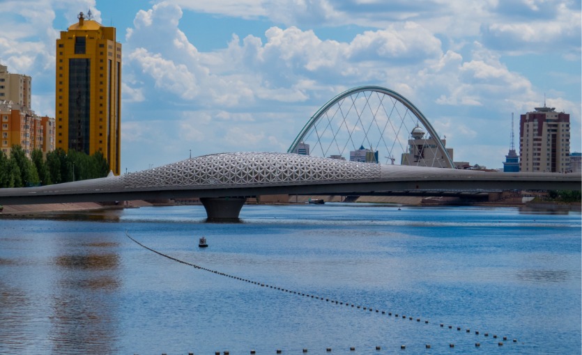 atiravda-gezilecek-yerler-atyrau-koprusu